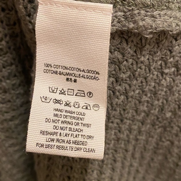 Free People Moonshiner Oversized Distressed Open Shoulder Sweater Size XS - Picture 8 of 14